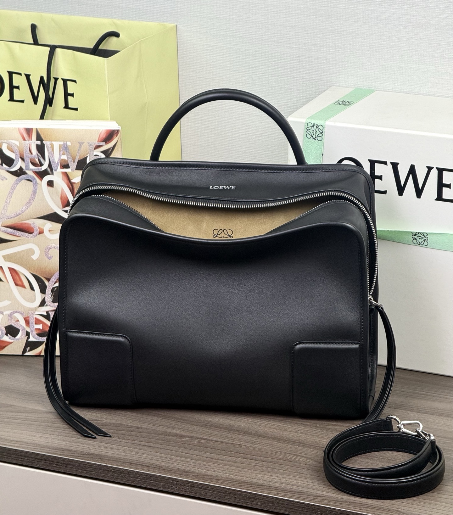 LOEWE 大號Amazona 180手袋-頂級品質