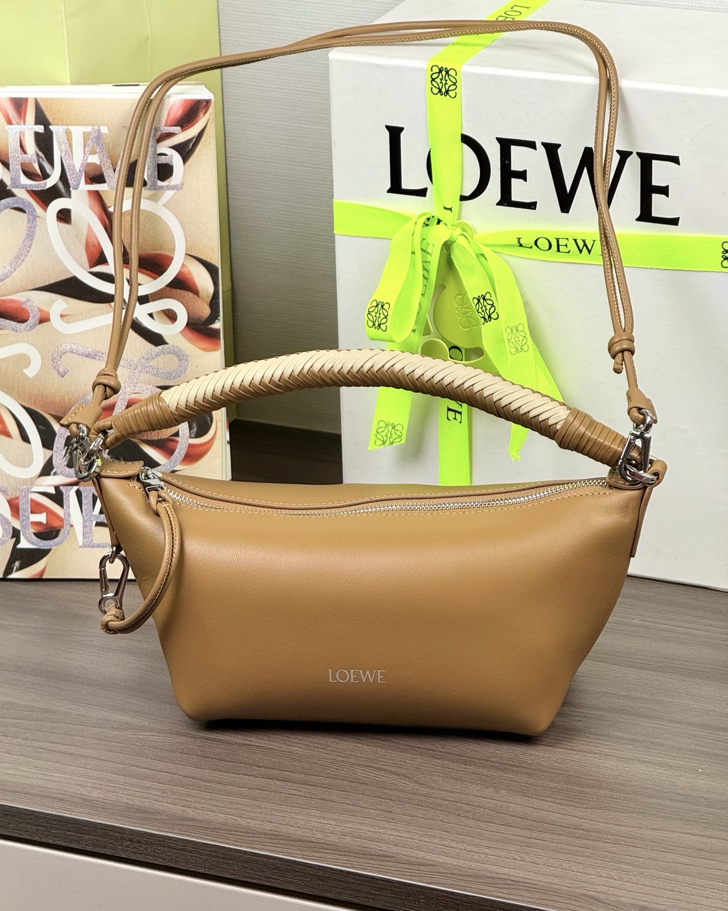 LOEWE Mini Cala Handbag - Qualité supérieure