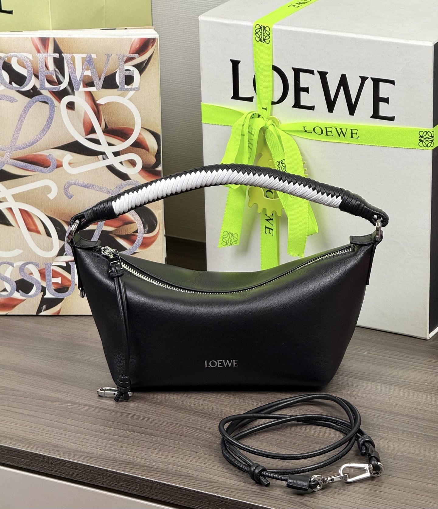 LOEWE Mini Cala Handbag – Qualité supérieure