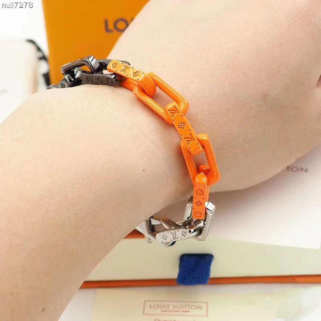 Louis Vuitton Orange Bamboo-Style Bracelet - Comprehensive 3