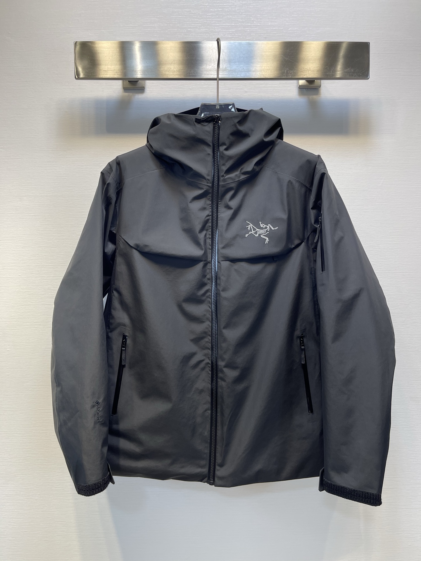 终端供应 ARC‘TERYX丨始祖鸟Macai小买菜连帽羽绒服

Size：S-XXL