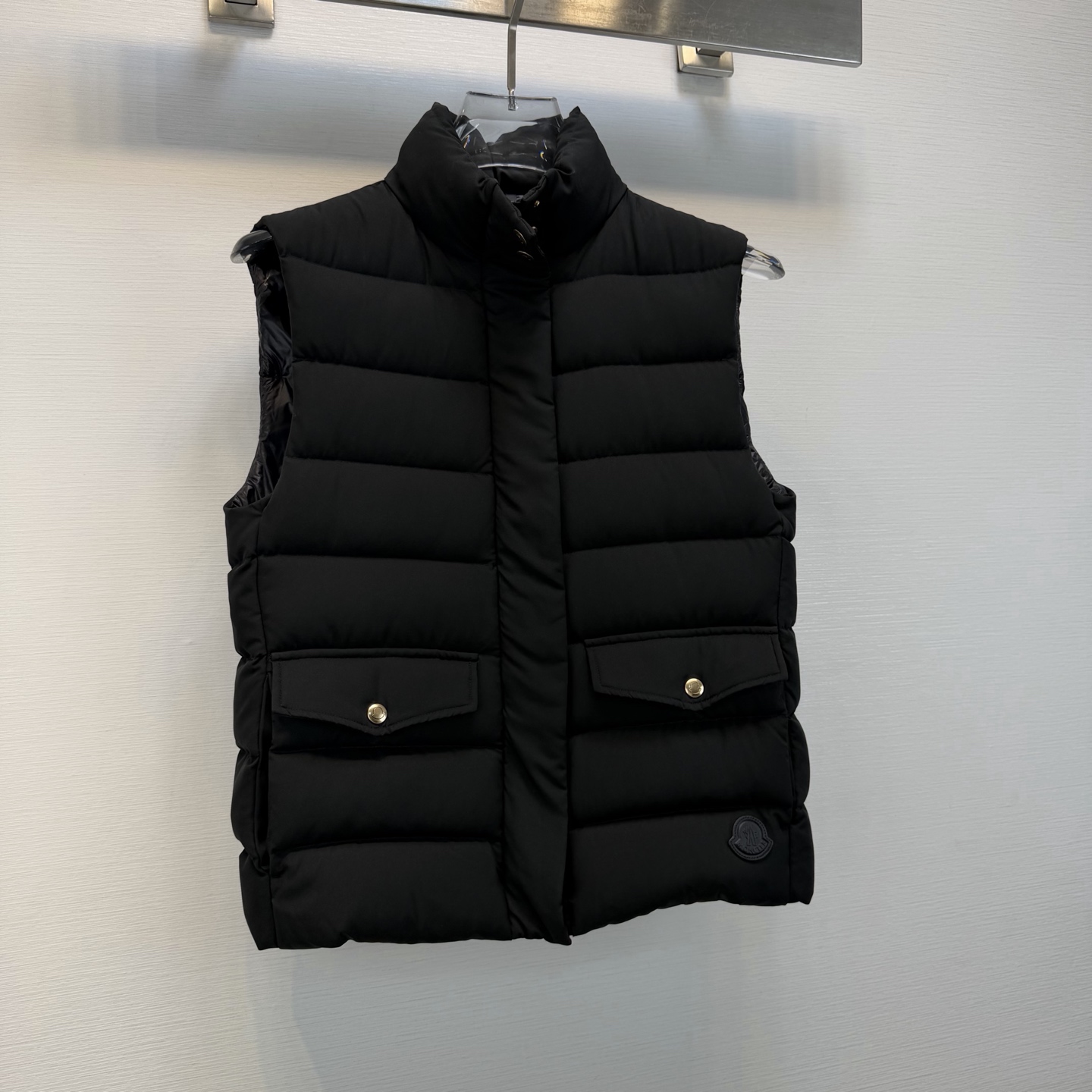 Жилет Moncler