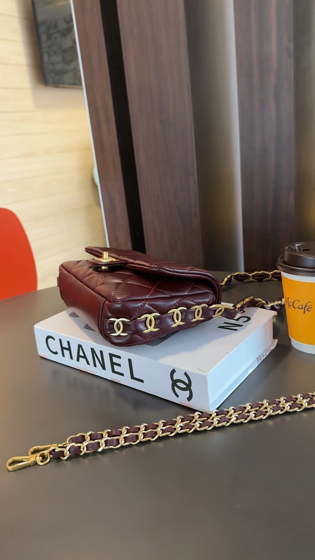 شانيل Chanel Classic Flap Bag حقيبة حقيبة الكتف &حقيبة كروس بودي جلد الغنم سلسلة