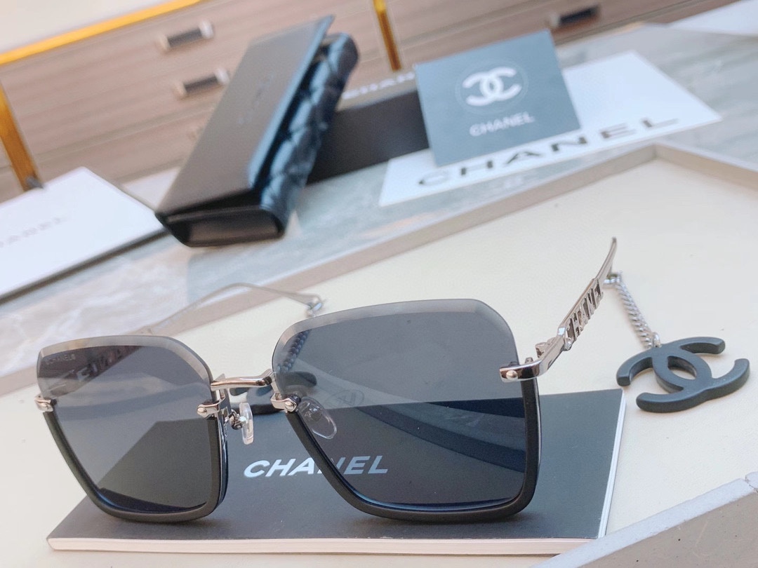 شانيل جديد
 نظارة شمسية موضة سلسلة