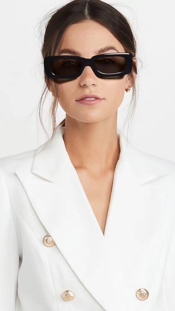 Online Store
 Gucci Sunglasses