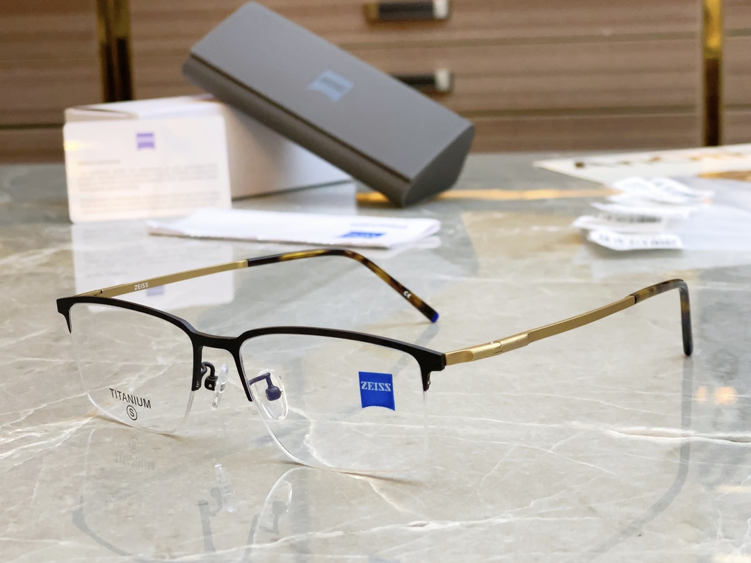 ，【ZEIZ*】蔡*司新款光学架，MODEL：ZS22113LB，SIZE：55口16-145