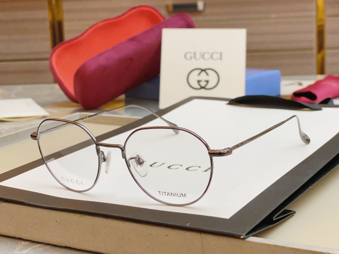 ，【GUCC*】古*驰新款太阳镜🕶️，MODEL：GG1358O，SIZE：51口18-145