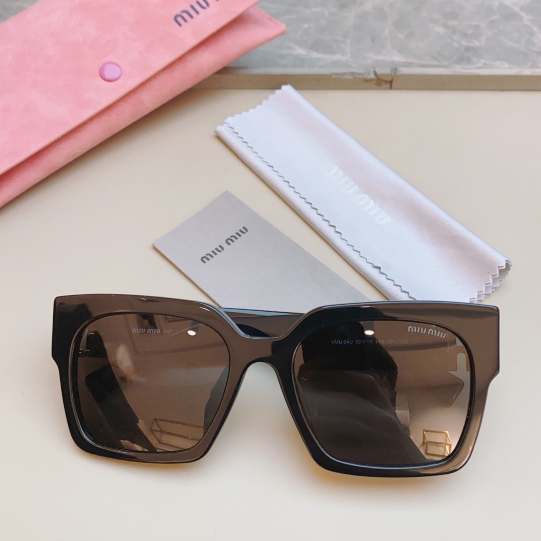 MiuMiu Good
 Sunglasses