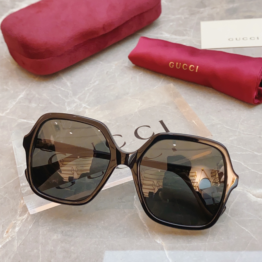 Gucci Sunglasses Replica Designer
 Unisex Fashion