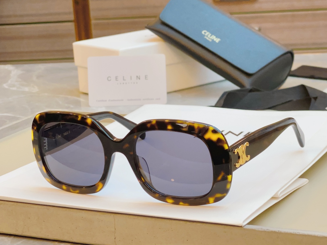 ，【CELIN*】赛*琳新款太阳镜， MODELCL40262U ，SIZE 53口21-135