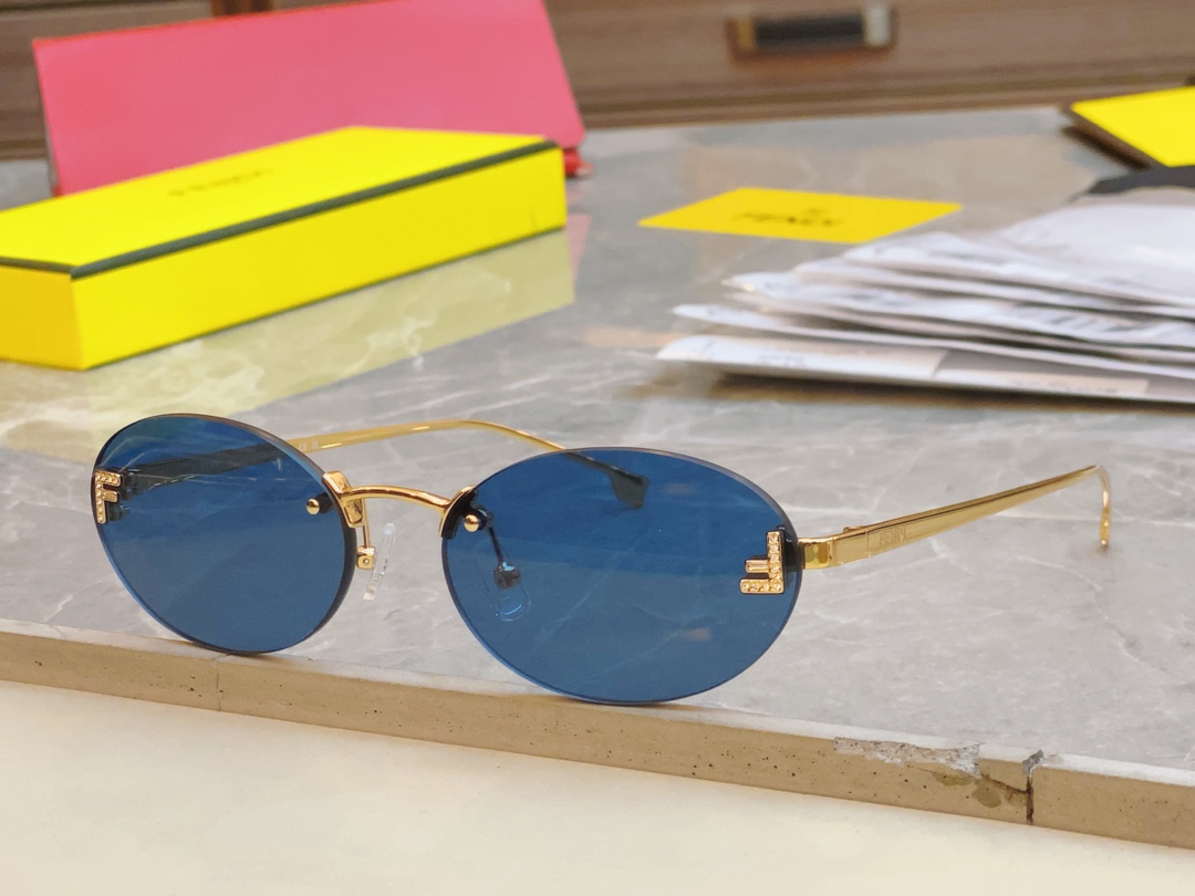 ，【FEND*】芬*迪新款太阳镜🕶️，MODEL FE4075US，SIZE54口15-135