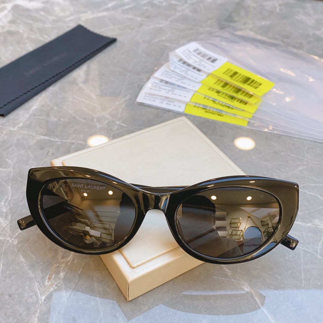 ，【SAINT LAUREN*】圣罗*兰新款太阳镜，MODEL：SL M115，SIZE：54口20-1