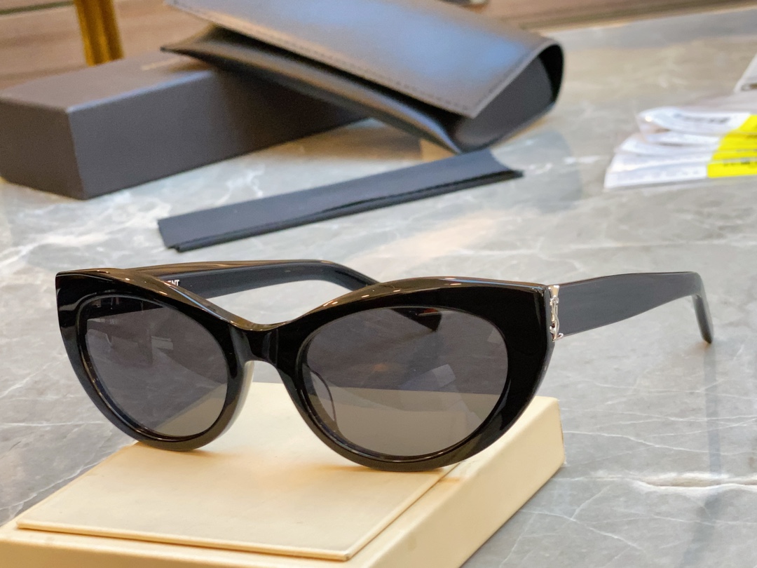 SAINTLAUREN*圣罗*兰新款太阳镜MODELSLM115SIZE54口20-140