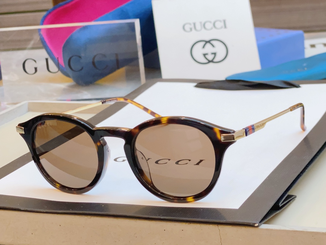 ，【GUCC*】古*驰新款太阳镜，MODEL：GG1890SA，SIZE：49口22-145