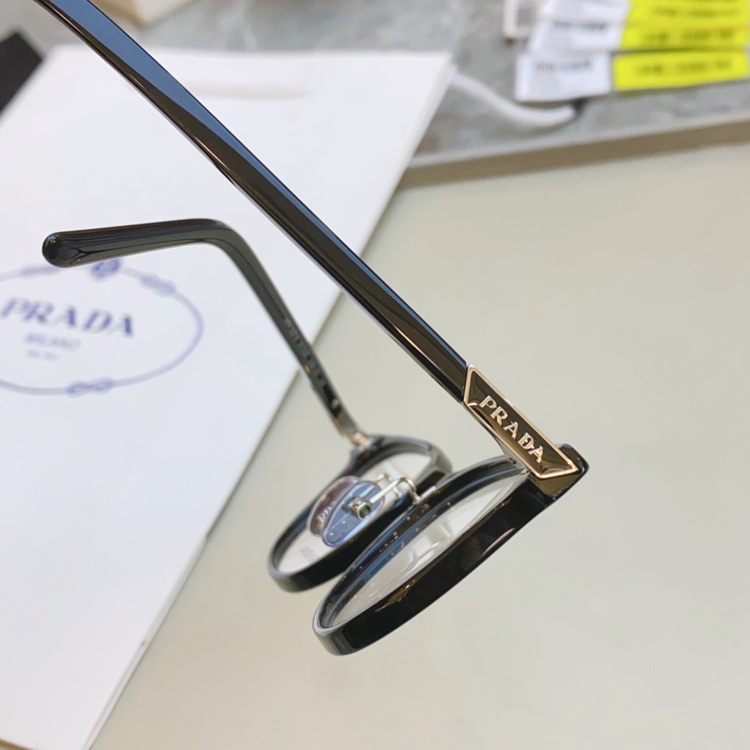 ，【PRAD*】普拉*达新款光学架，MODEL：VPR 12Z-D，SIZE：51口20-140