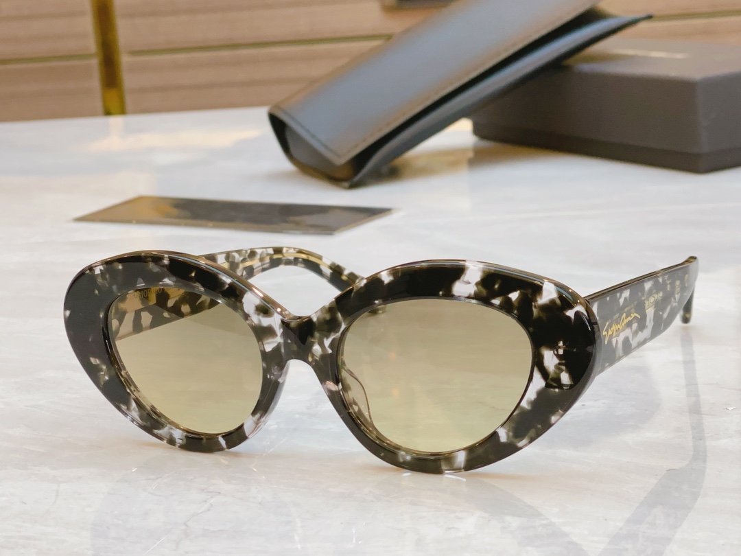 EMPORIOARMAN*阿玛*尼新款太阳镜MODELAR8818SIZE52口21-145