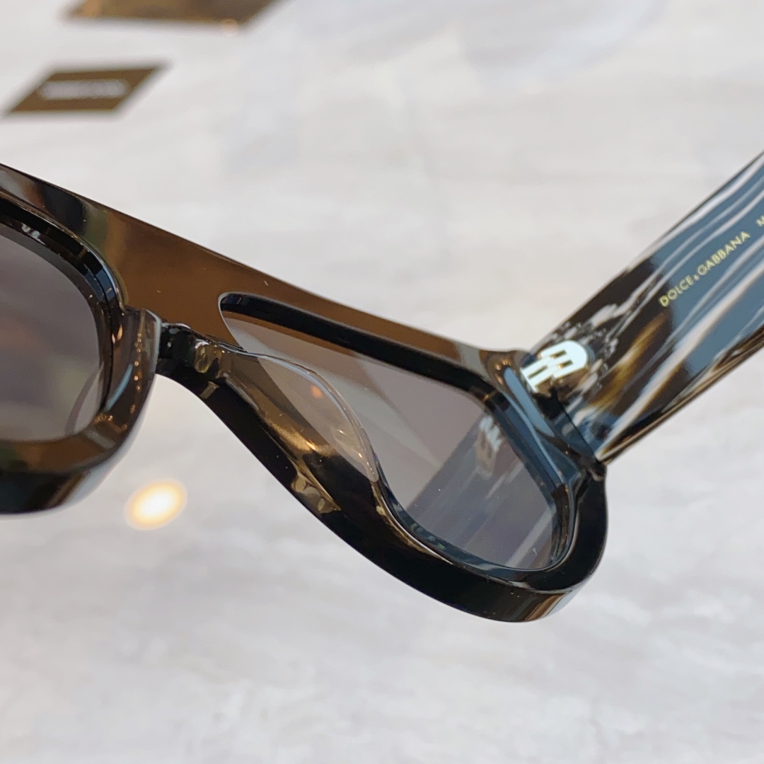 DOLCE&GABBAN*D*G新款太阳镜MODELDG6670SIZE55口15-142