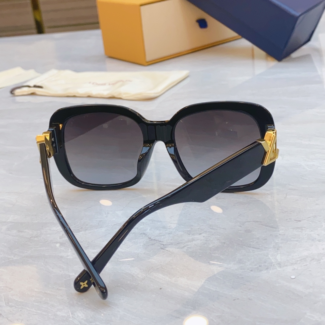 LOUISVUITTO*路易威登新款太阳镜️MODELZ2133ESIZE54口19-140