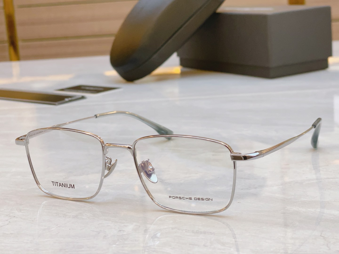 PORSCH*保时*捷新款光学架MODELSIZE54口19-145