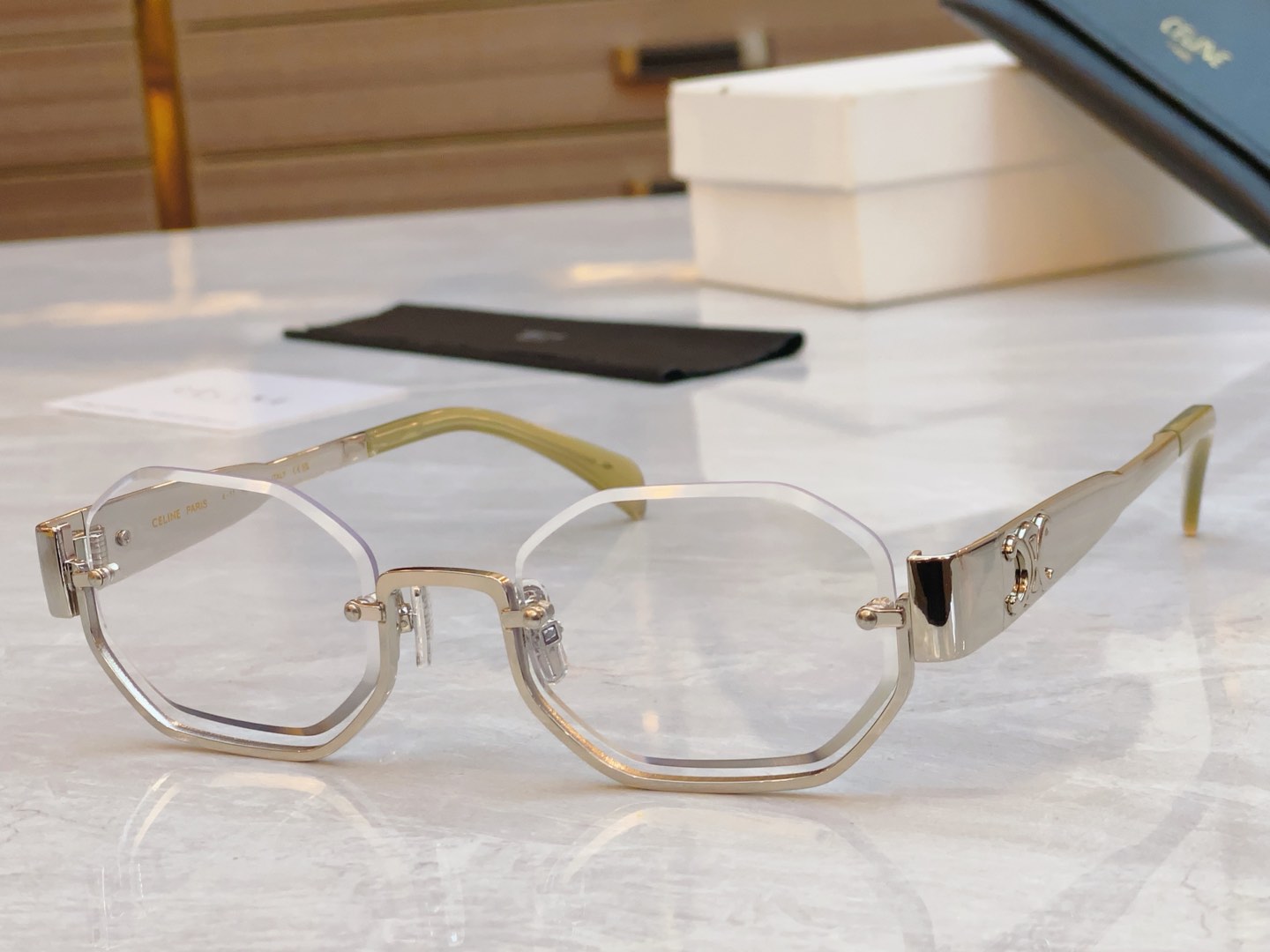 CELIN*赛*琳新款光学架MODEL:CL42118USIZE:52口23-145