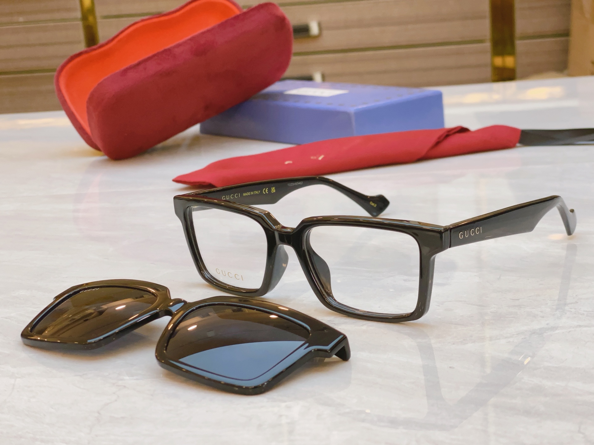 ，【GUCC*】古*驰新款太阳镜🕶️🕶️，一镜两用，ModGG1543，Size54-18-145