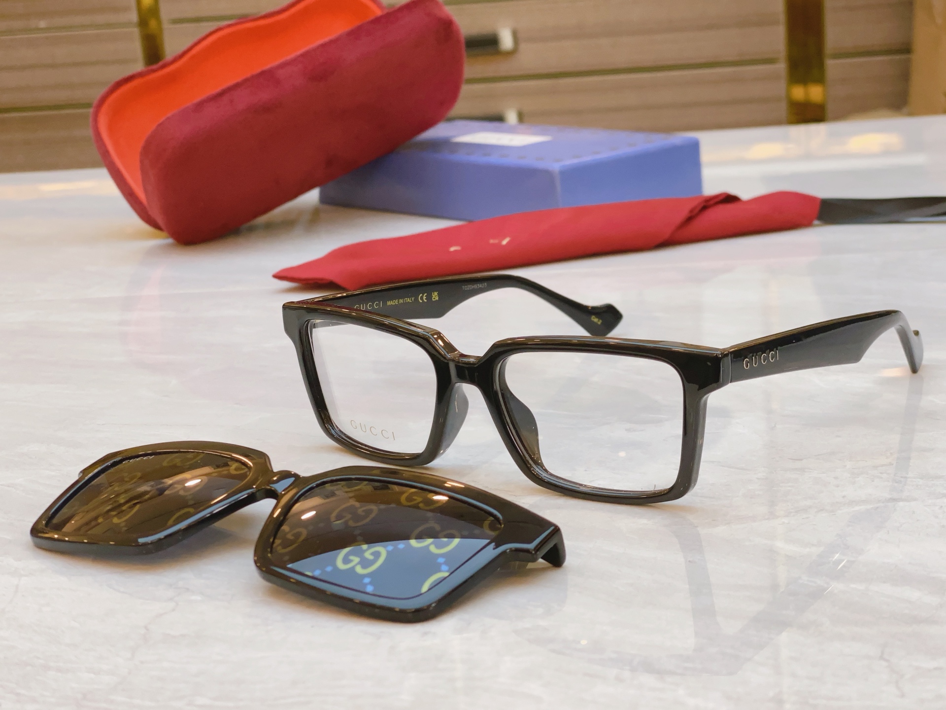 ，【GUCC*】古*驰新款太阳镜🕶️🕶️，一镜两用，ModGG1543，Size54-18-145