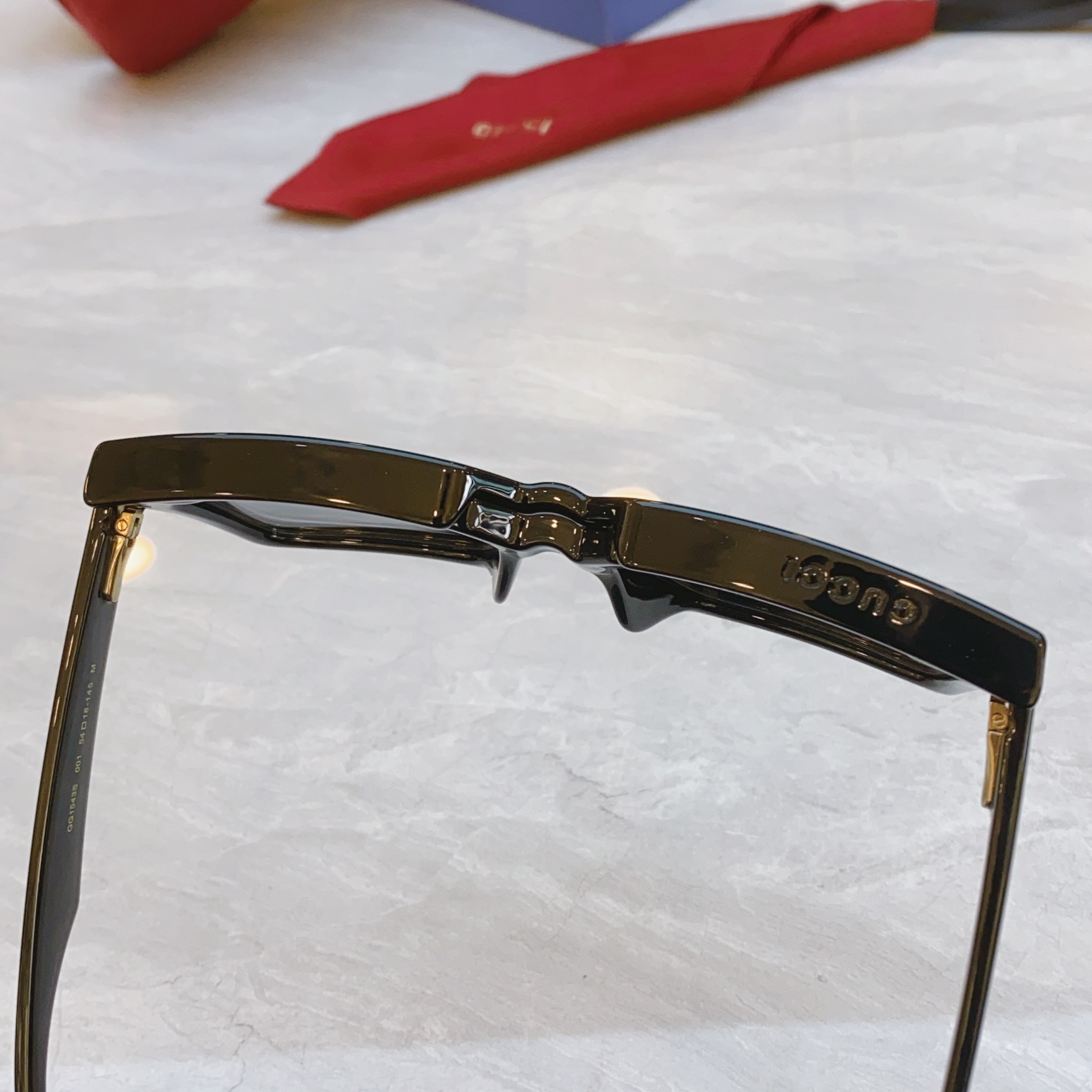 ，【GUCC*】古*驰新款太阳镜🕶️🕶️，一镜两用，ModGG1543，Size54-18-145