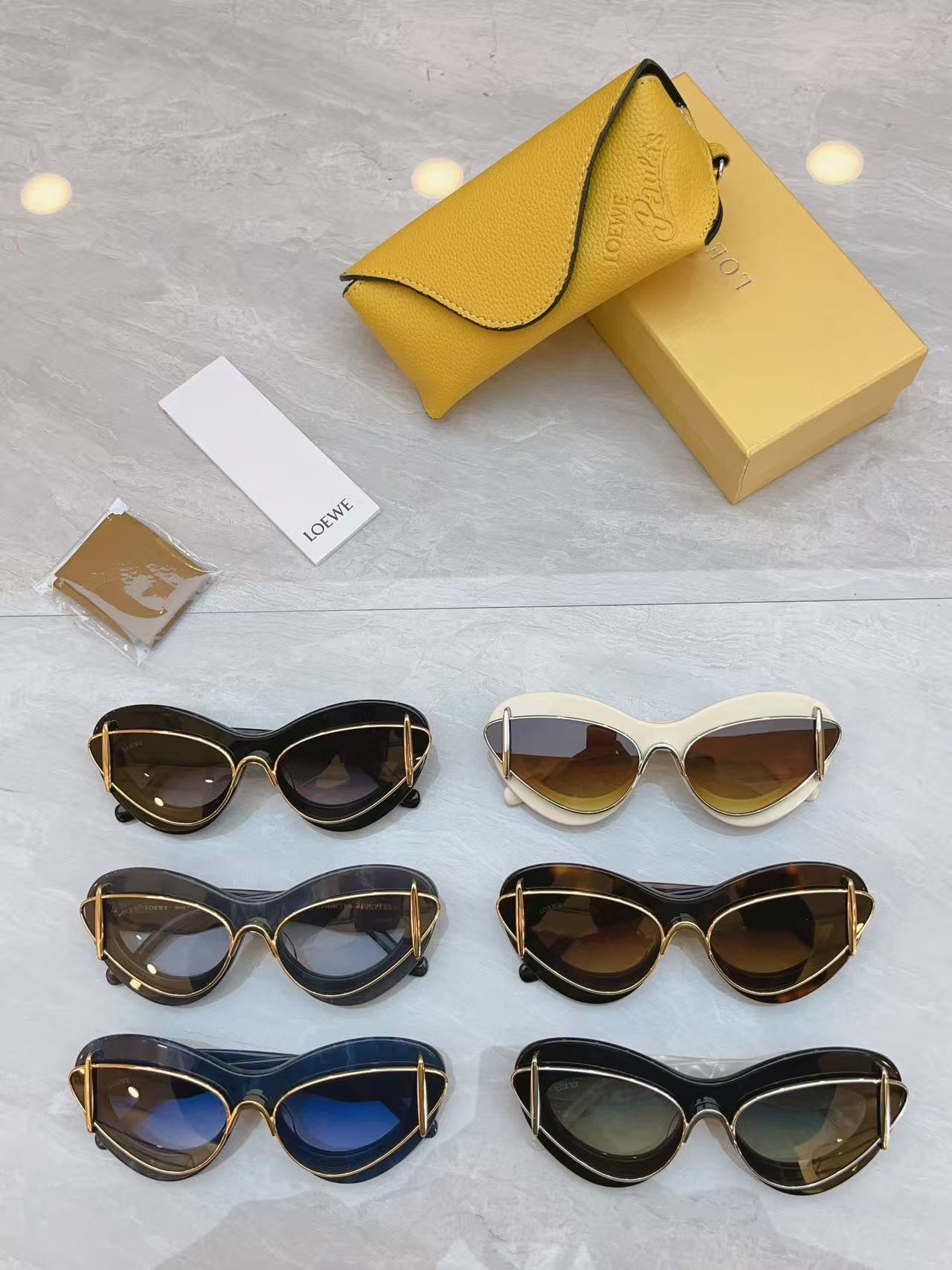 ，【LOEW*】罗意*威新款太阳镜，MODEL：LW40119I，SIZE：54口19-145