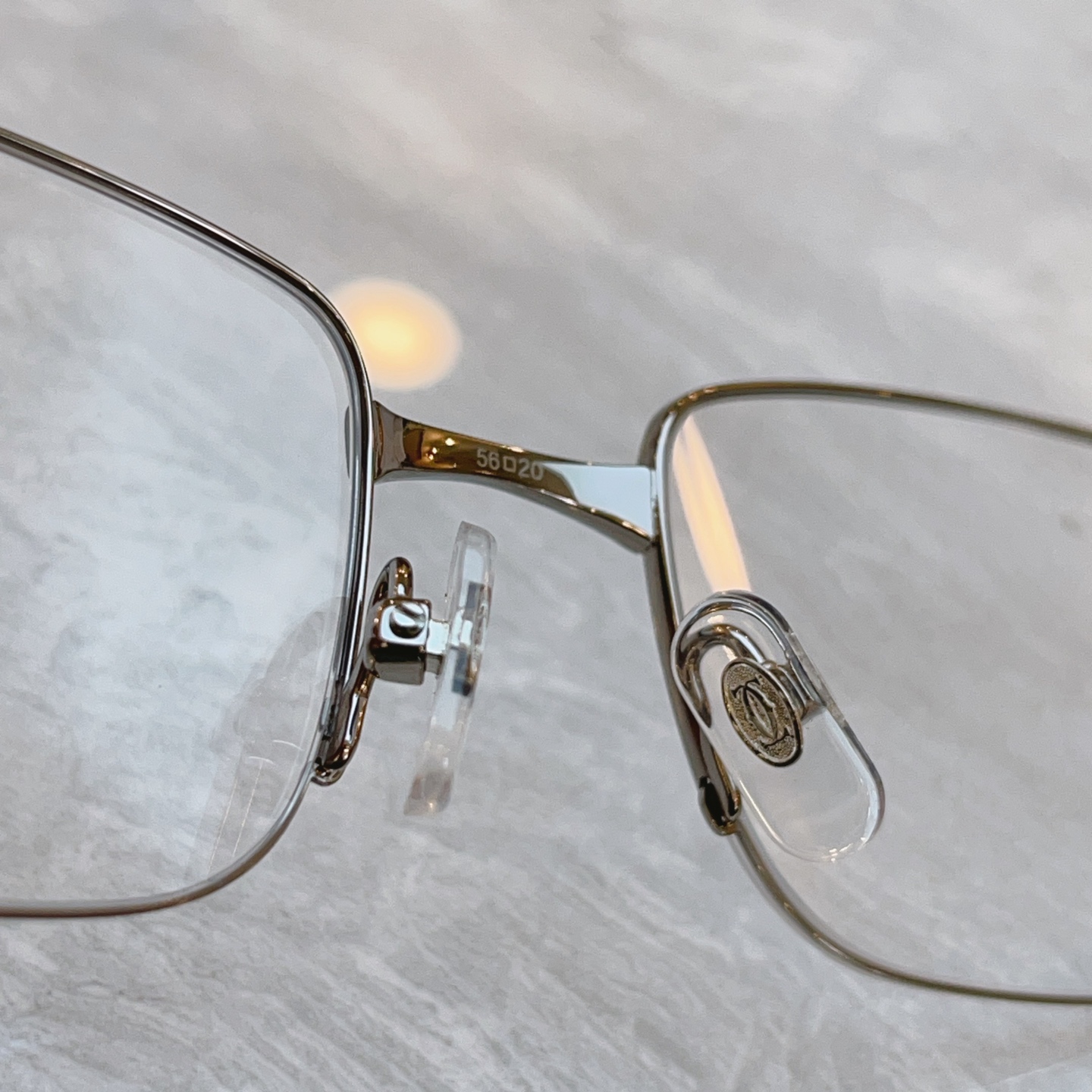 ，【Cartie*】卡地*亚新款光学架，
MODEL：CT0406，SIZE  55口20-142