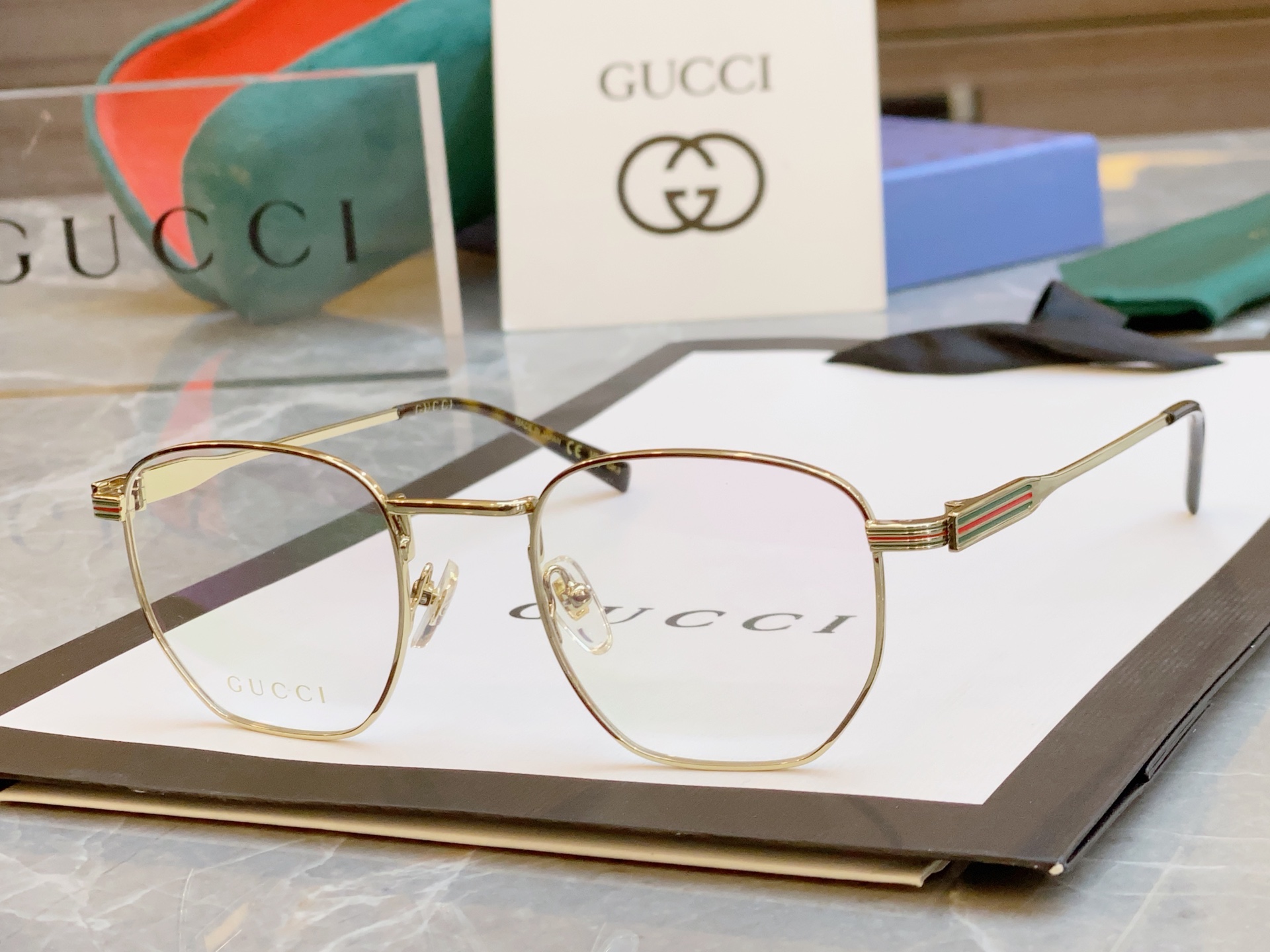 ，【GUCC*】古*驰新款光学架，GG1878O，SIZE49口22-145 