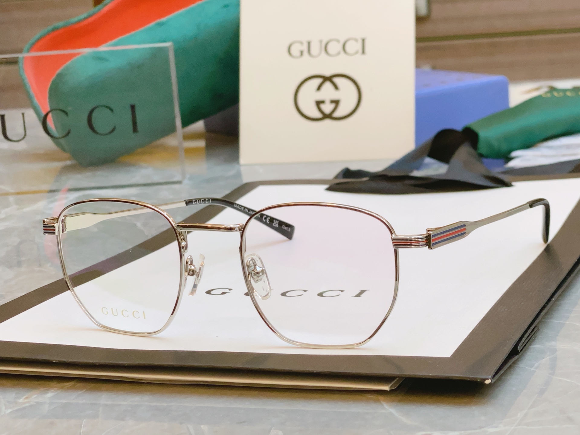 ，【GUCC*】古*驰新款光学架，GG1878O，SIZE49口22-145 