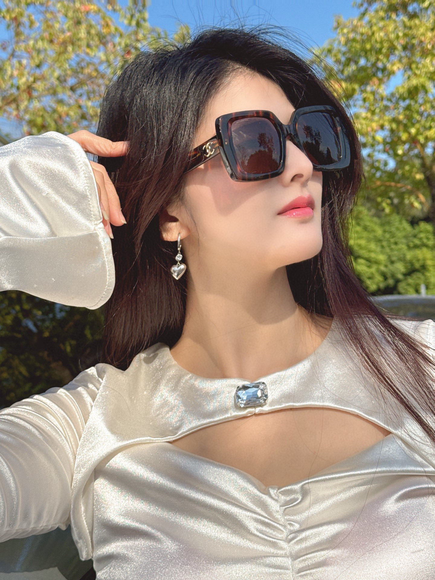，【CHAN*】香奈*儿新款太阳镜，
MODEL：CH9167，SIZE：53口18-140
