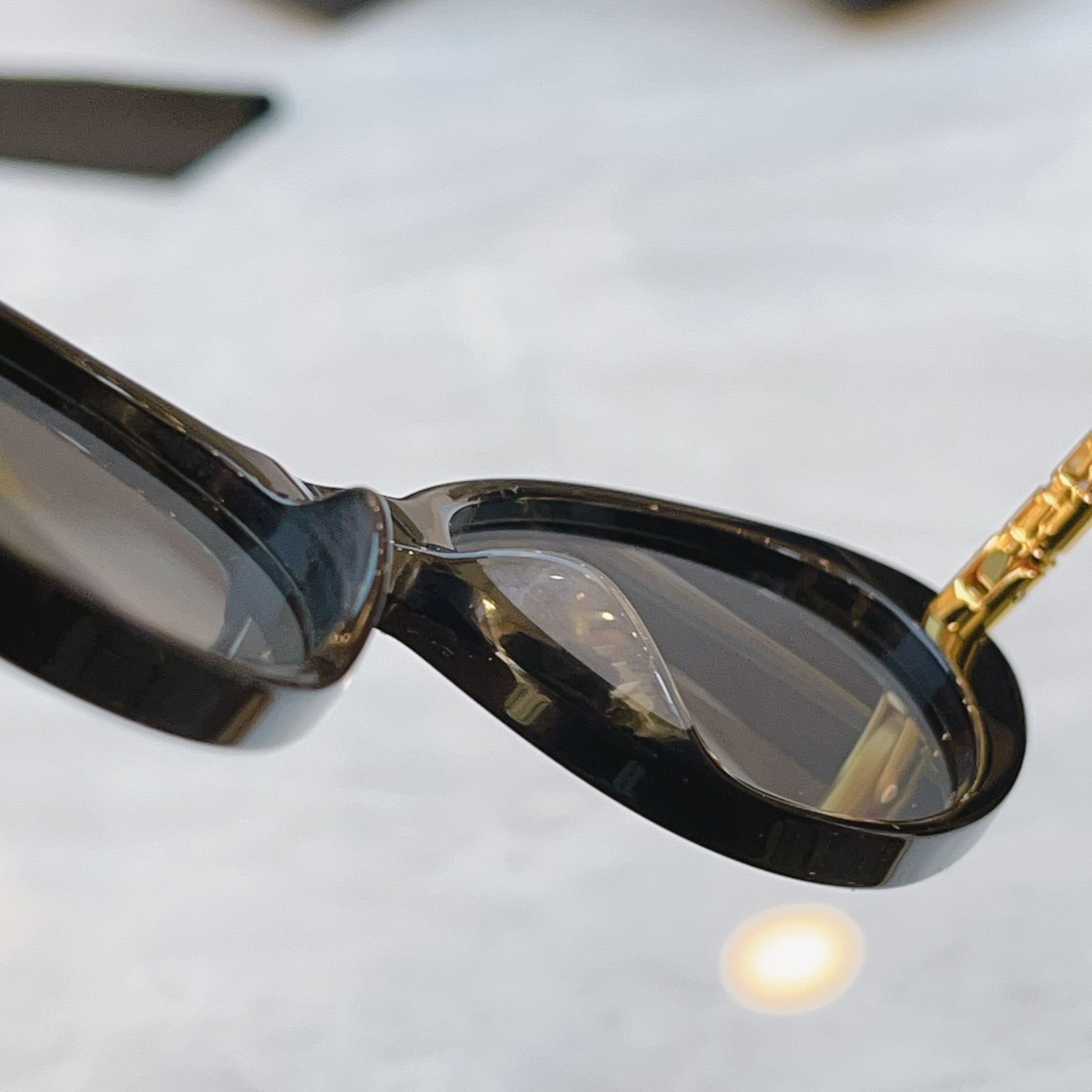 ，【VERSAC*】范思*哲新款太阳镜，
MODEL：VE4469，SIZE：53口18-145
