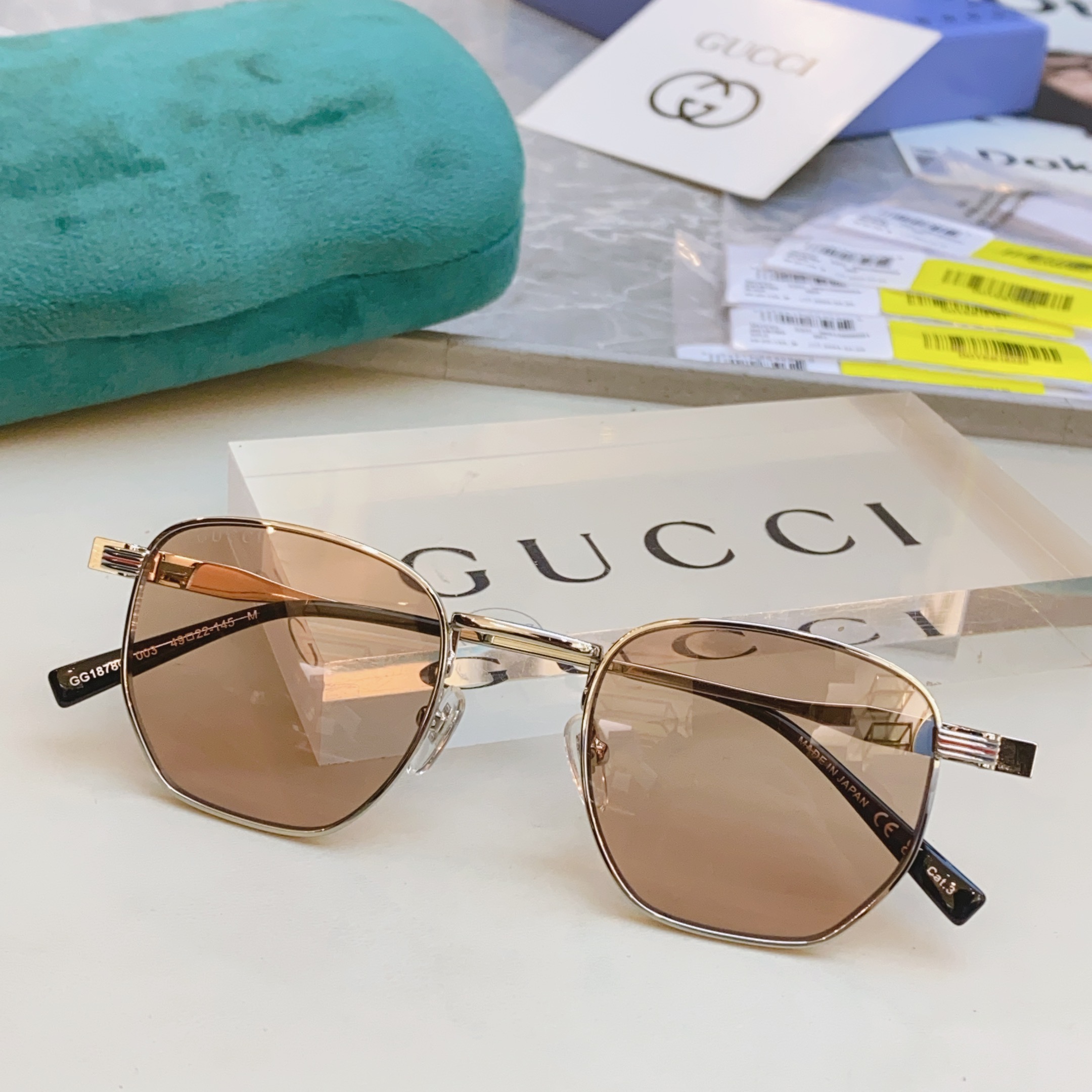 ，【GUCC*】古*驰新款太阳镜，GG1878O，SIZE49口22-145 