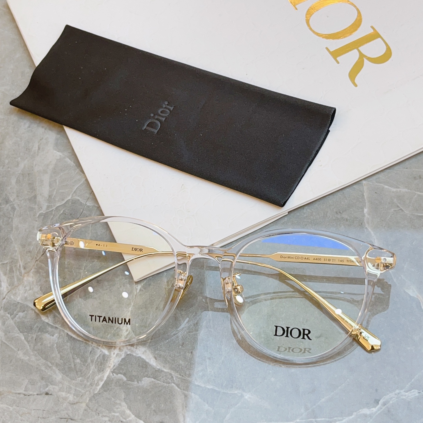 ，【Dio*】迪*奥新款光学架，
Mod：mini CD O A4L，Size：51-21-145
