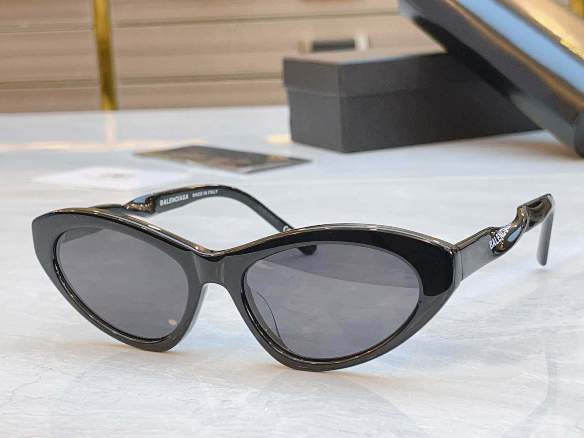 ，【BALENCIAG*】巴黎*世家新款太阳镜，MODEL：BB0207SA，SIZE：54口17-14