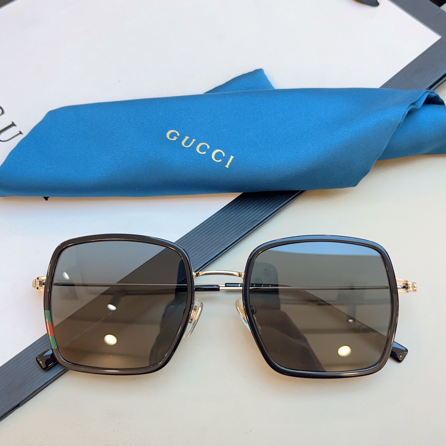 ，【GUCC*】古*驰新款太阳镜，GG1848S，SIZE52口20-145 