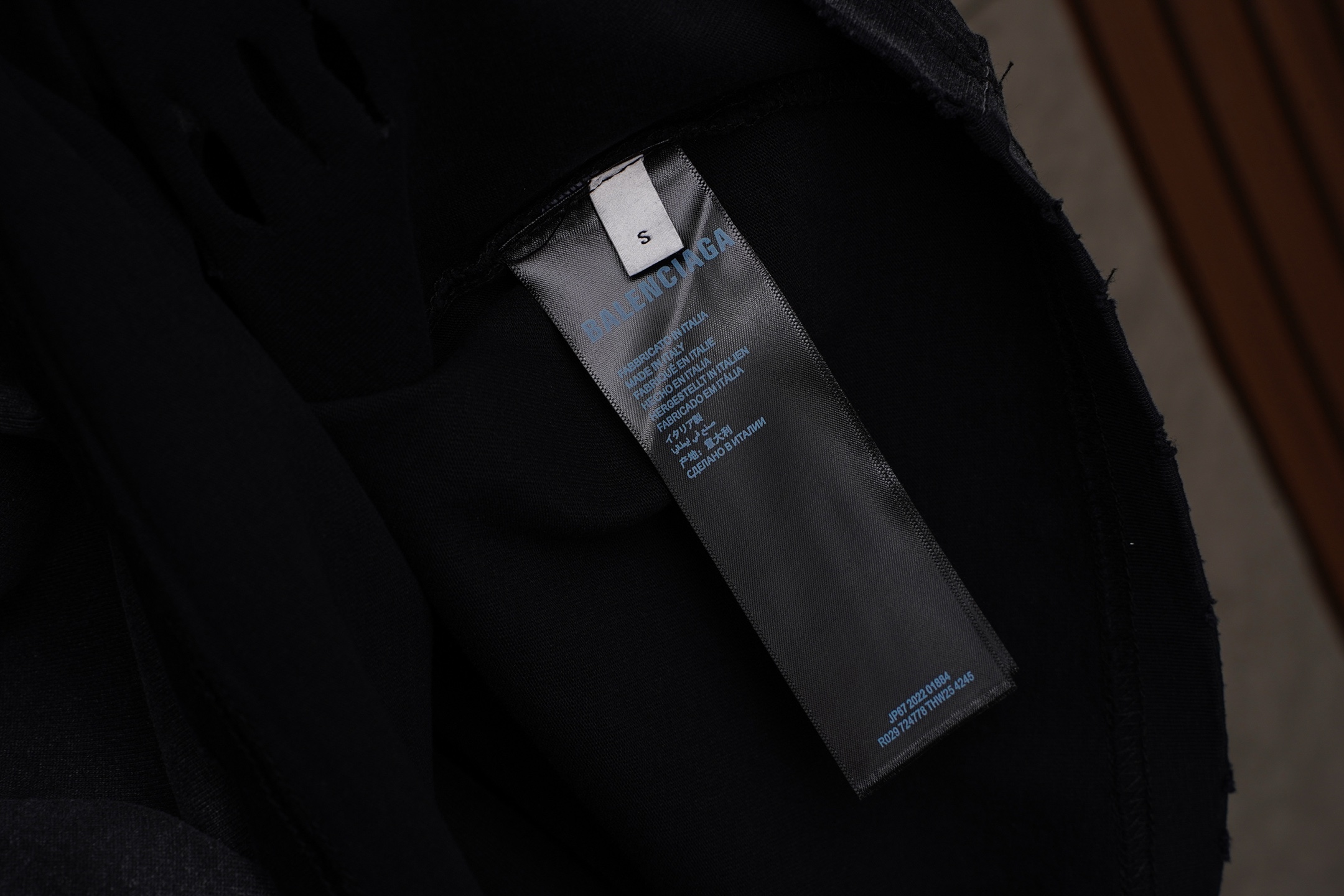 Balenciaga 𝗕𝗮𝗹𝗲𝗻𝗰𝗶𝗮𝗴𝗮/巴黎世家2026SS厚板浮雕工艺圆领短袖
