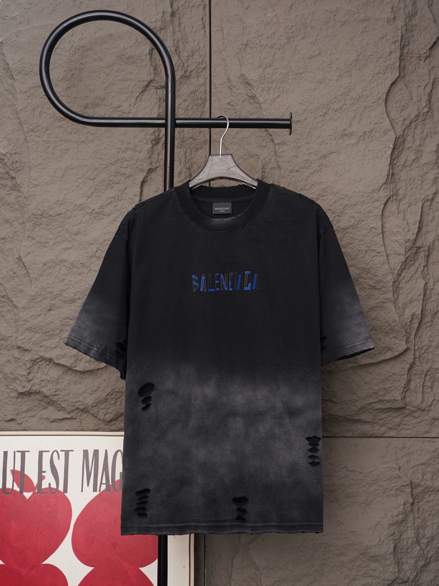 Balenciaga 𝗕𝗮𝗹𝗲𝗻𝗰𝗶𝗮𝗴𝗮/巴黎世家2026SS厚板浮雕工艺圆领短袖