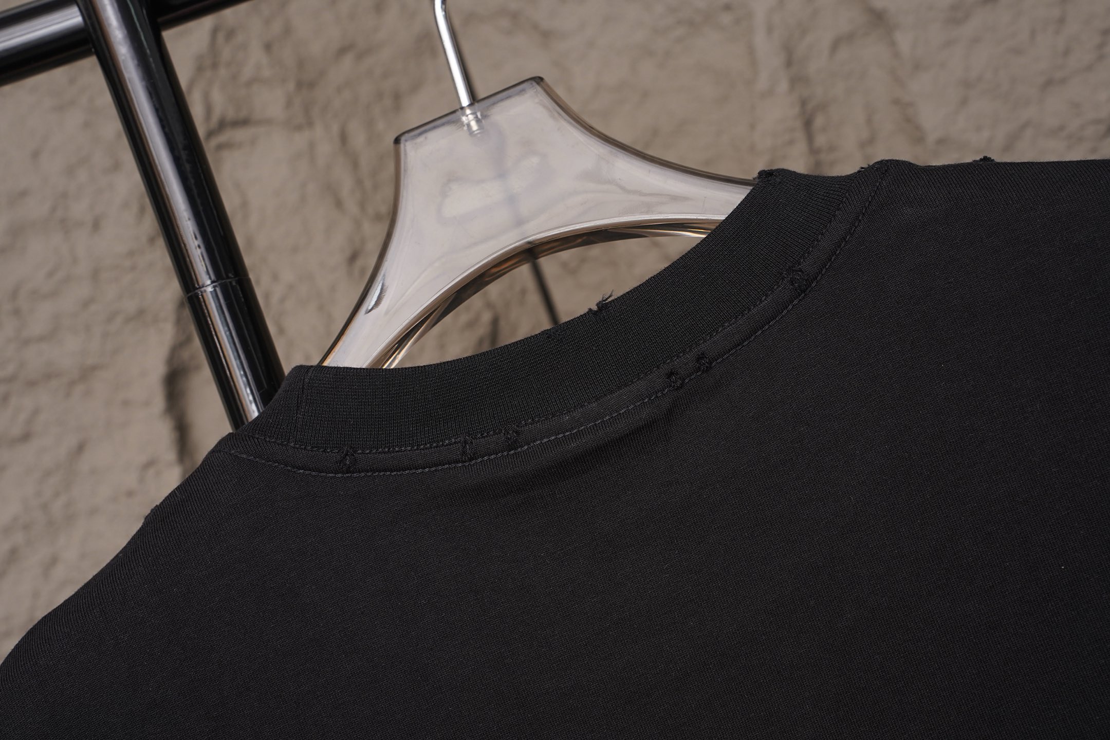 Balenciaga 𝗕𝗮𝗹𝗲𝗻𝗰𝗶𝗮𝗴𝗮/巴黎世家2026SSS 黄胶带圆领短袖