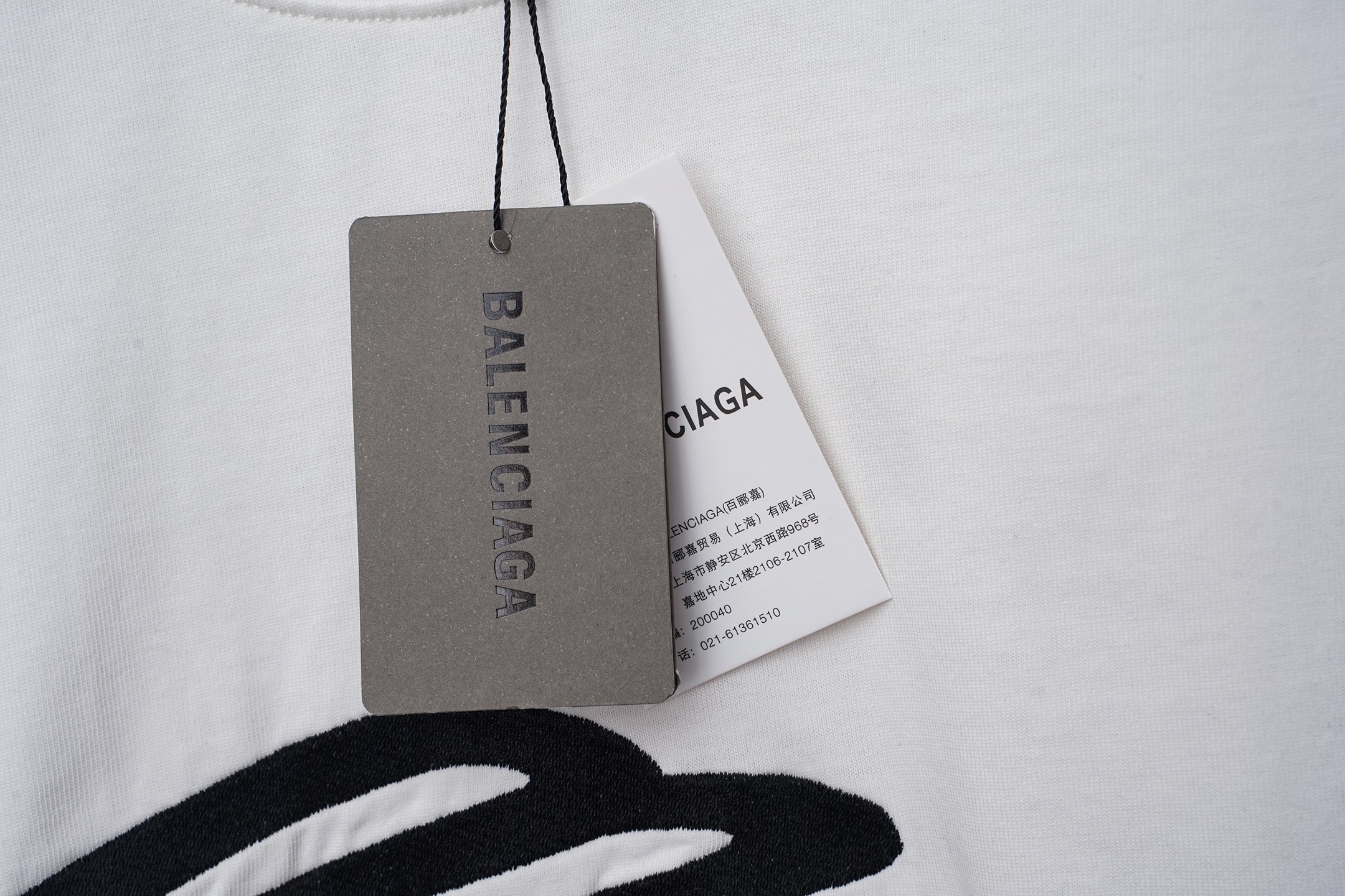 Balenciaga Balenciaga/巴黎世家2026大M 刺绣夏季新款 美式酸洗做旧激光烧花贴布绣情侣休闲短袖T恤