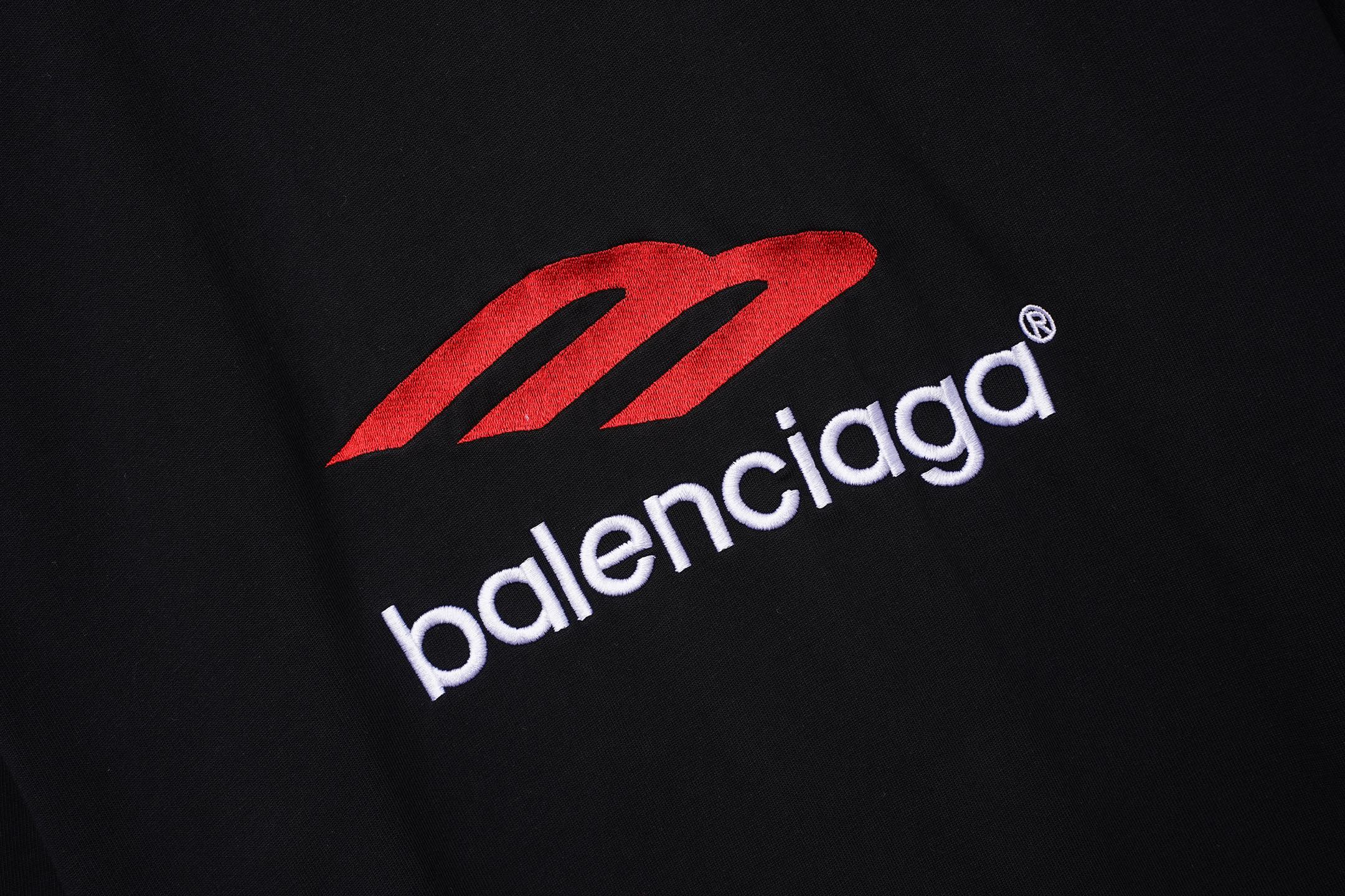 Balenciaga Balenciaga/巴黎世家2026大M 刺绣夏季新款 美式酸洗做旧激光烧花贴布绣情侣休闲短袖T恤