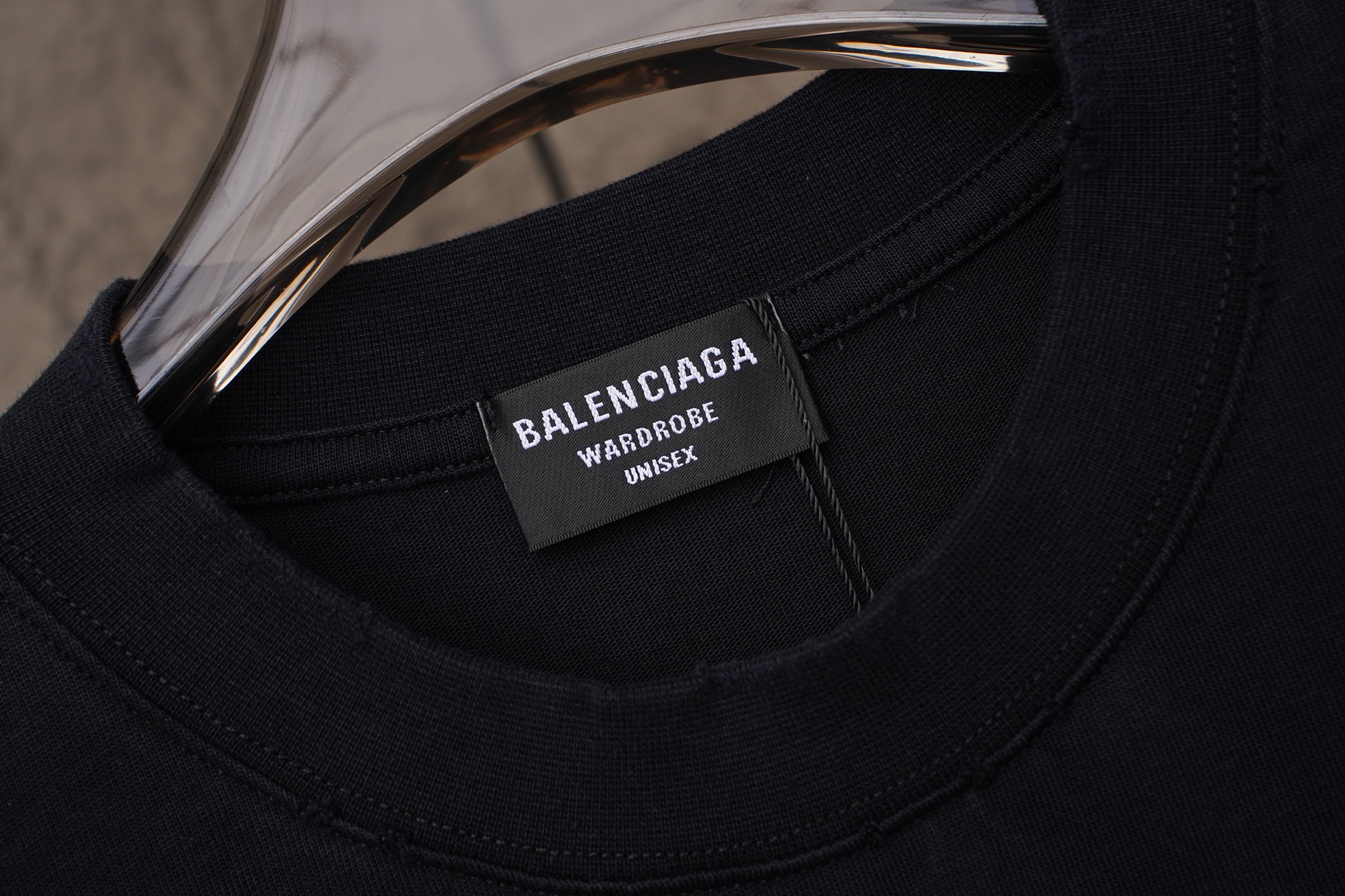 Balenciaga p184Balenciaga/巴黎世家2026银色胶带夏季新款 美式酸洗做旧激光烧花贴布绣情侣休闲短袖T恤