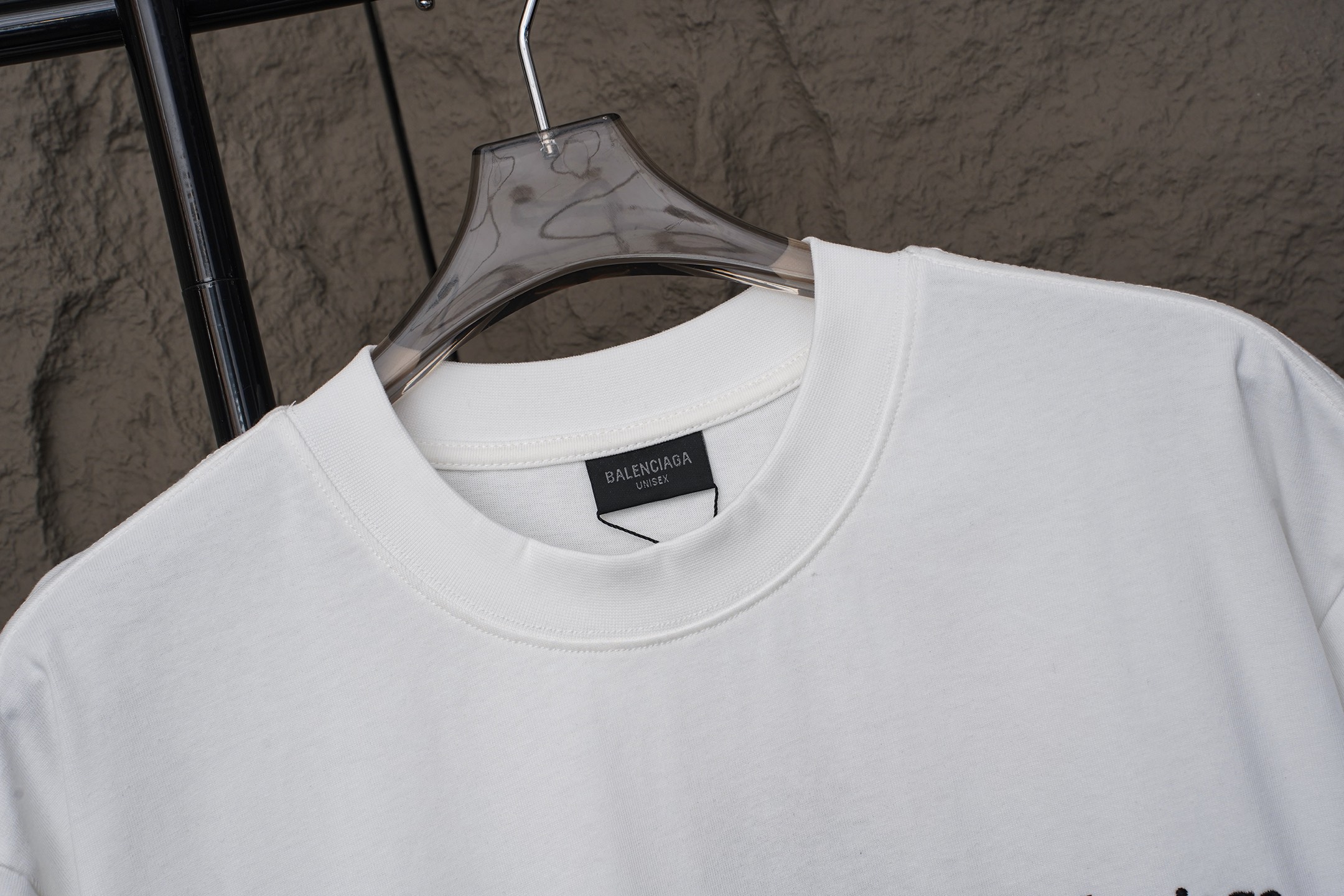 Balenciaga 𝗕𝗮𝗹𝗲𝗻𝗰𝗶𝗮𝗴𝗮/巴黎世家2026SS 可乐海浪立体刺绣圆领短袖