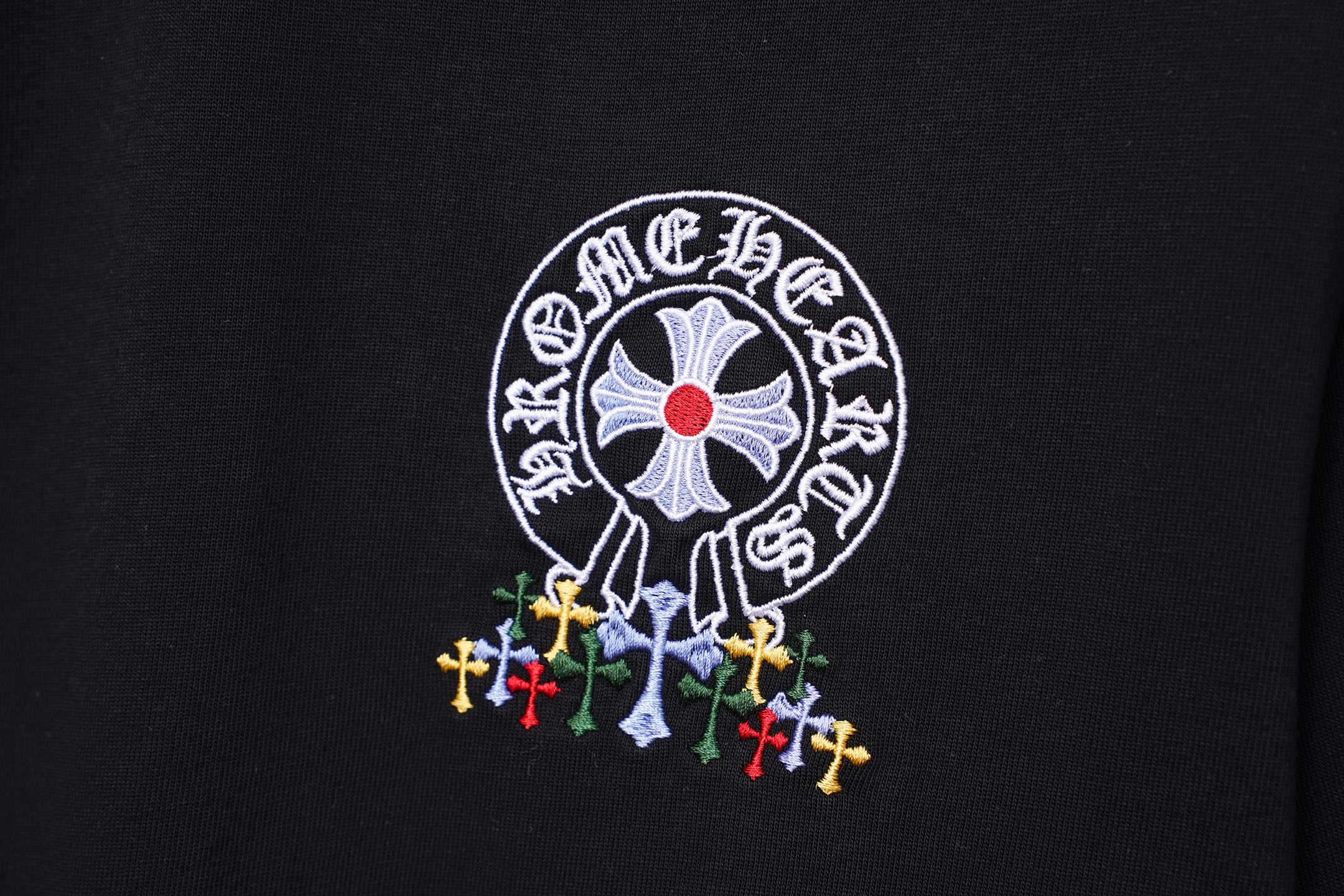 Chrome Hearts 𝗖𝗵𝗿𝗼𝗺𝗲 𝗛𝗲𝗮𝗿𝘁𝘀/克罗心2026大师之作十字架贴布刺绣夏季新款 美式酸洗做旧激光烧花贴布绣情侣休闲短袖T恤