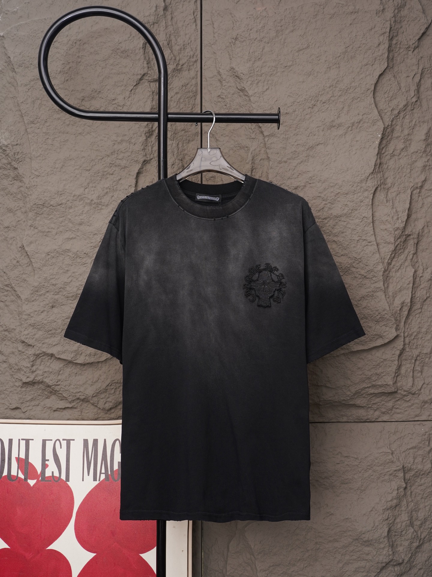 Chrome Hearts 𝗖𝗵𝗿𝗼𝗺𝗲 𝗛𝗲𝗮𝗿𝘁𝘀/克罗心2026大师之作十字架贴布刺绣夏季新款 美式酸洗做旧激光烧花贴布绣情侣休闲短袖T恤