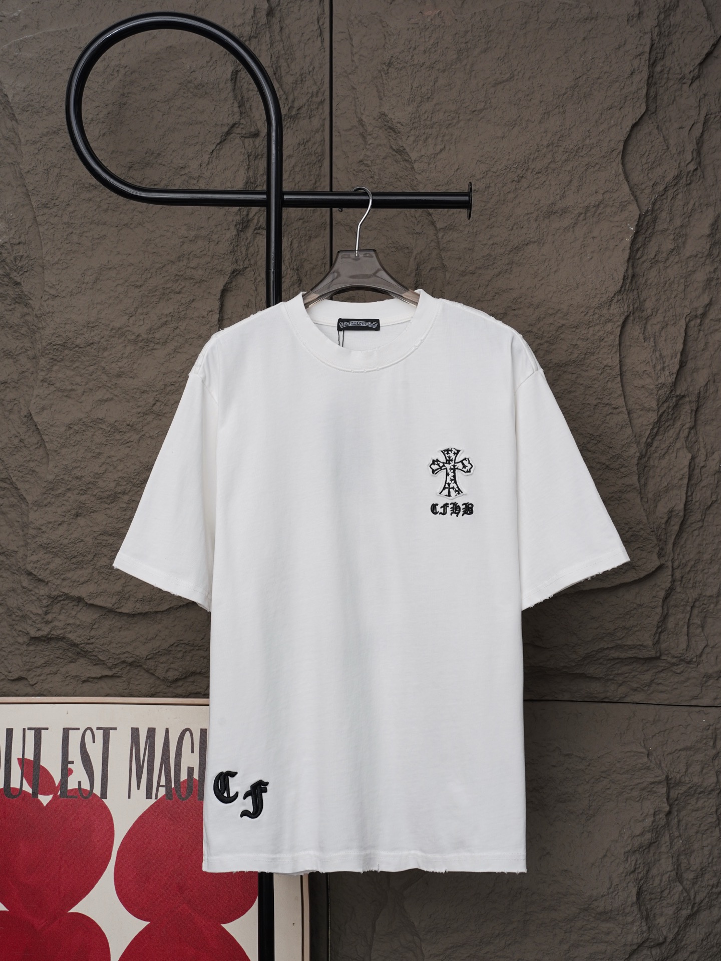 Chrome Hearts 𝗖𝗵𝗿𝗼𝗺𝗲 𝗛𝗲𝗮𝗿𝘁𝘀/克罗心2026大师之作十字架贴布刺绣夏季新款 美式酸洗做旧激光烧花贴布绣情侣休闲短袖T恤