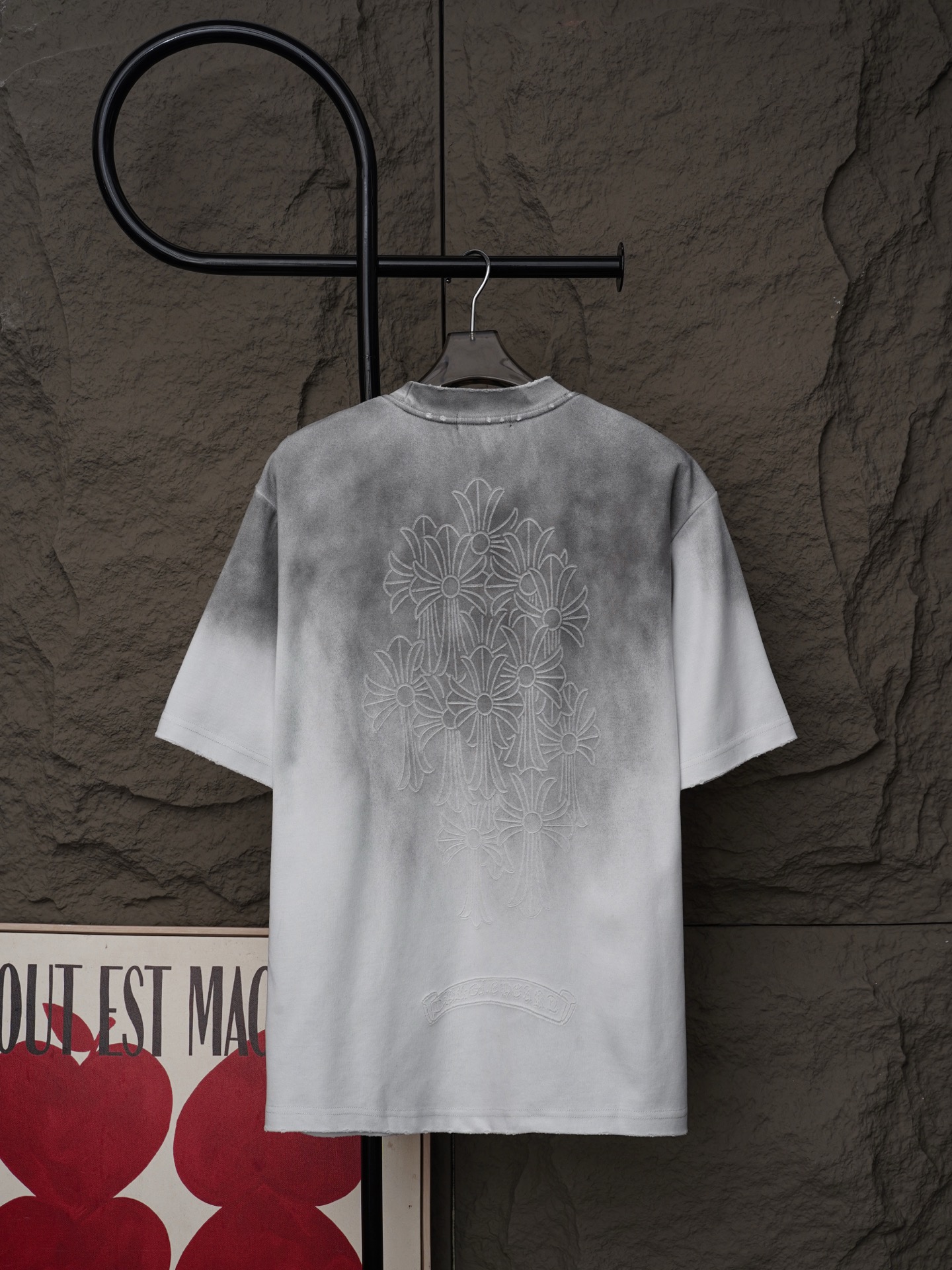 Chrome Hearts 𝗖𝗵𝗿𝗼𝗺𝗲 𝗛𝗲𝗮𝗿𝘁𝘀/克罗心2026十字架镭射激光工艺 刺绣夏季新款 美式酸洗做旧激光烧花贴布绣情侣休闲短袖T恤