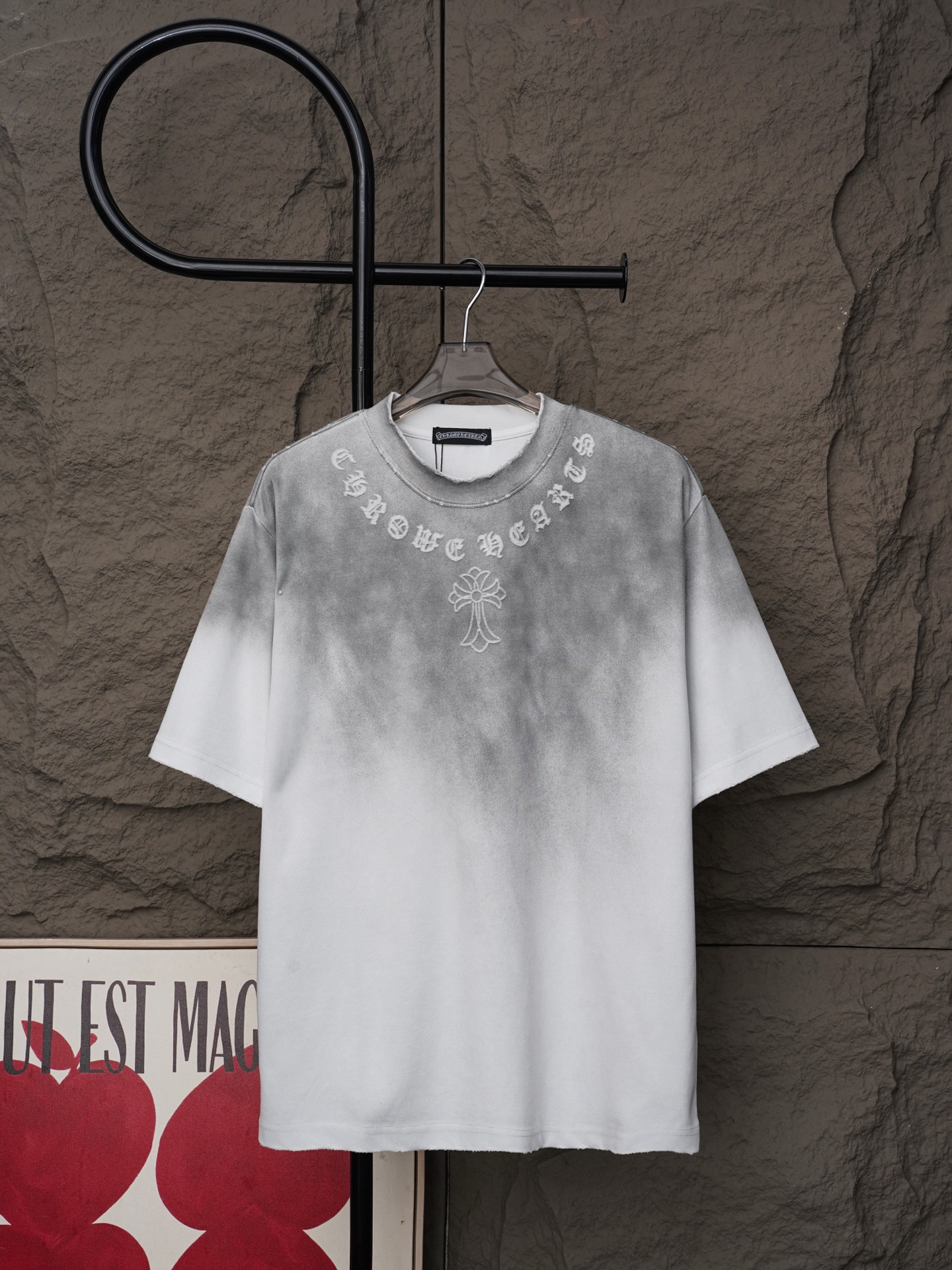 Chrome Hearts 𝗖𝗵𝗿𝗼𝗺𝗲 𝗛𝗲𝗮𝗿𝘁𝘀/克罗心2026十字架镭射激光工艺 刺绣夏季新款 美式酸洗做旧激光烧花贴布绣情侣休闲短袖T恤