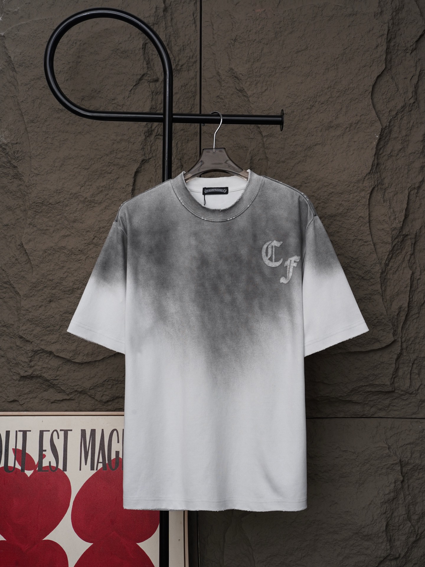 Chrome Hearts 𝗖𝗵𝗿𝗼𝗺𝗲 𝗛𝗲𝗮𝗿𝘁𝘀/克罗心2026十字架镭射激光工艺 刺绣夏季新款 美式酸洗做旧激光烧花贴布绣情侣休闲短袖T恤
